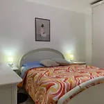 Grazioso In Centro Con Vista Apartment *