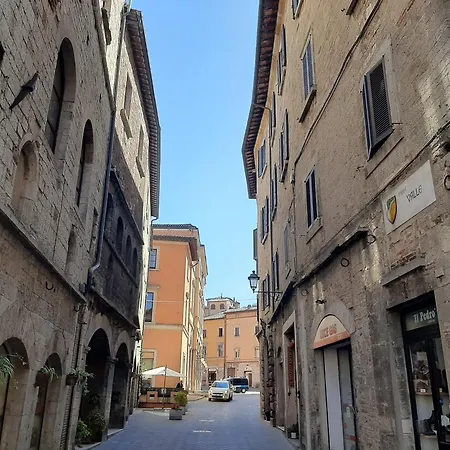 Grazioso In Centro Con Vista *