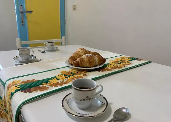 Grazioso In Centro Con Vista Apartment Todi