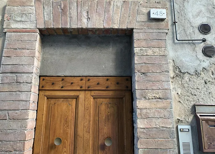 Grazioso In Centro Con Vista Apartment Todi